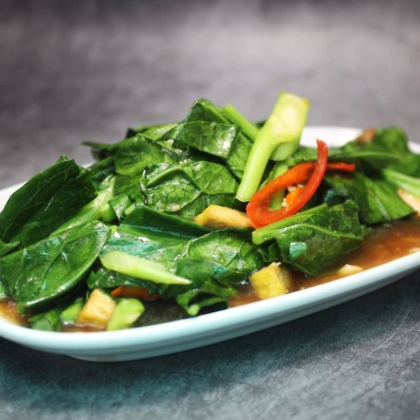 Stir-Fried Kale with Tofu
