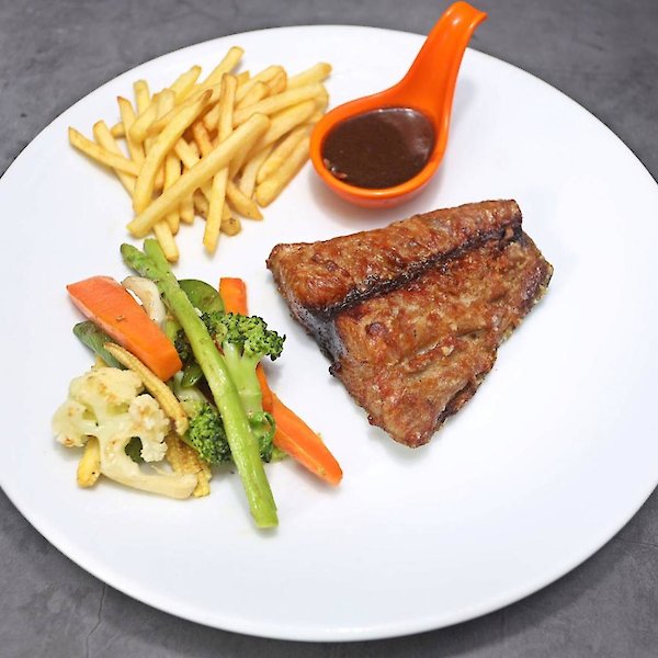 Deep-Fried Tuna & French Fries & Grilled vegetables